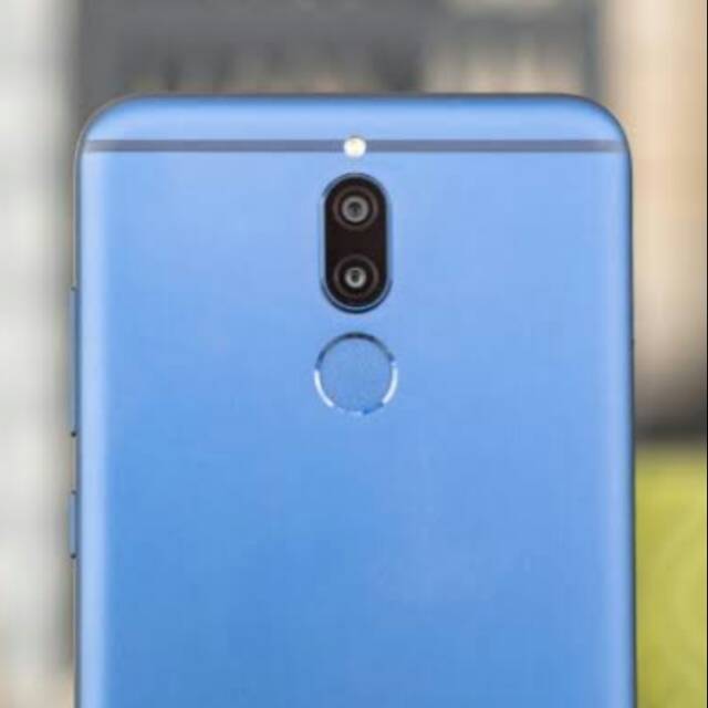 Huawei Mate 10 Lite rear lens camera