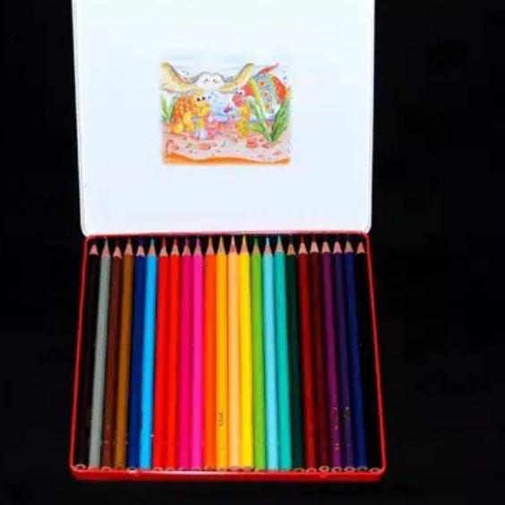 

Model Baru Pensil Warna Joyko Superior 24 Warna Kaleng CP-24TC Tin Case