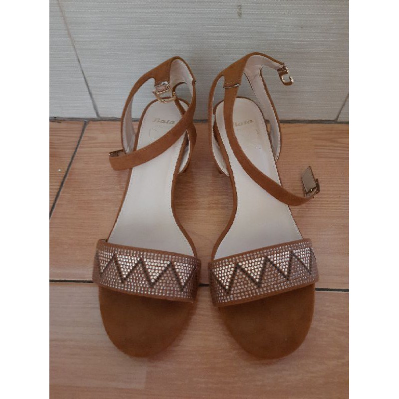 preloved sepatu bata sz 40