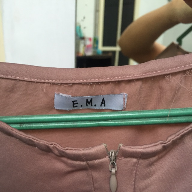 EMA daily preloved