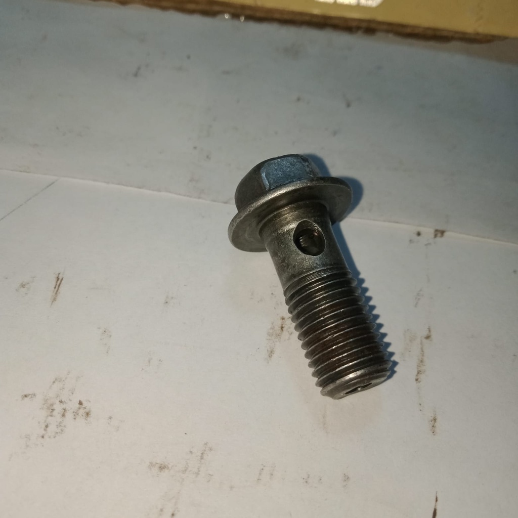 Baut Selang Oli Suzuki Satria Fu