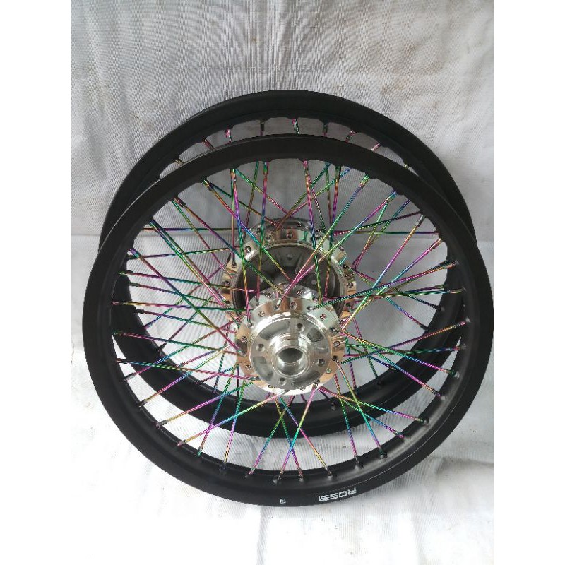 velg rxking ukuran ring 18 siap pasang BAN