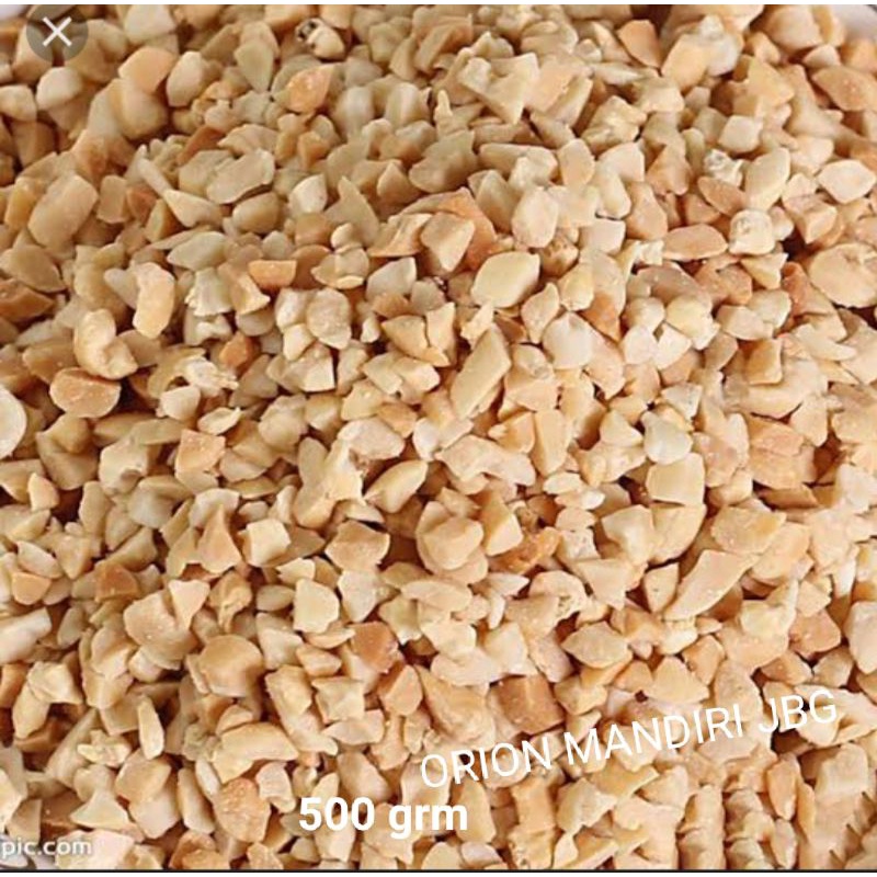 

KACANG CACAH INNOVA REPACK 500GRM