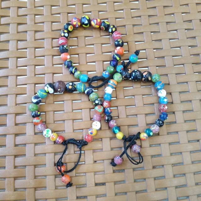 Gelang Manik Dayak