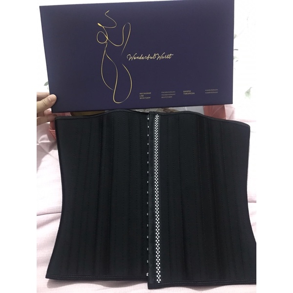 Wonderful waist with tourmaline 29bones