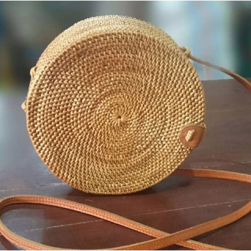 Tas Rotan Bulat Diameter 20cm