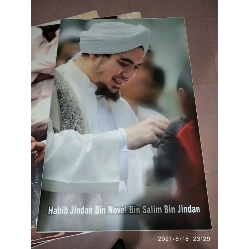 poster habib Jindan bin novel bin salim luster uv awet