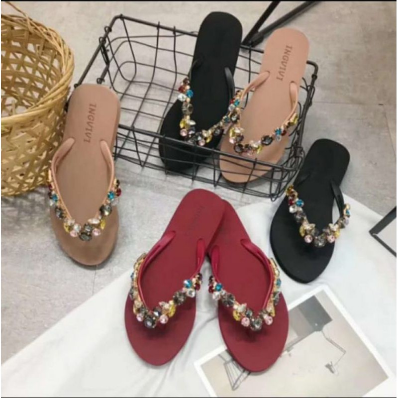 Sandal flat swarowski ingvivi / Sandal wanita flat