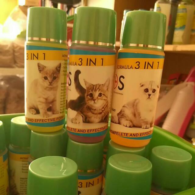 Shampo medicated anti jamur anjing kucing 3in1