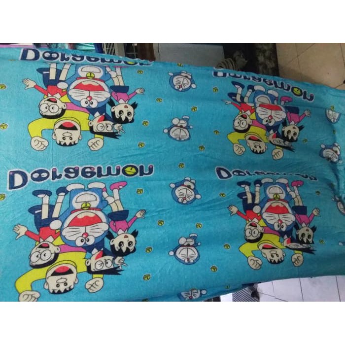 Selimut anak-anak karakter, hello kitty, doraemon, spiderman Murah Berkualitas