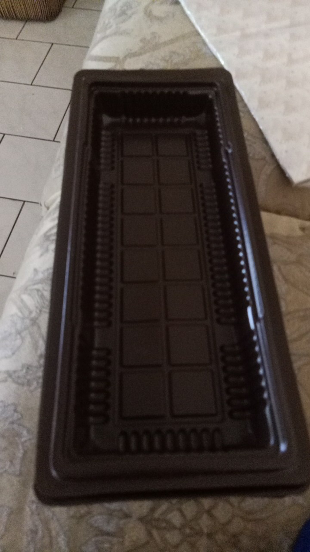 Mika Brownies Ukuran L Isi 20 Pcs Merk Lux