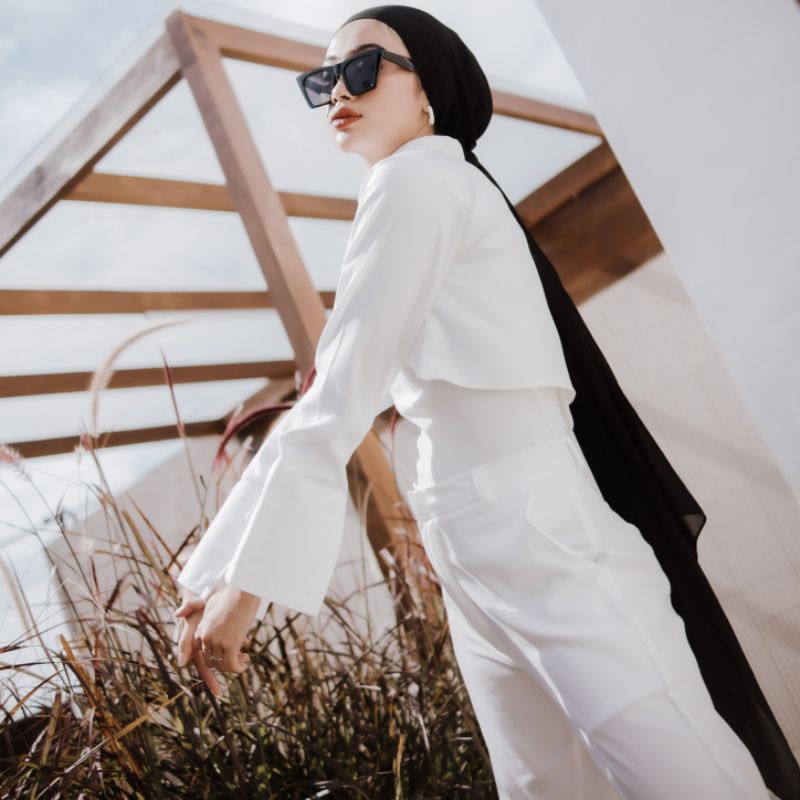 Monoxroom - Cove Series-1