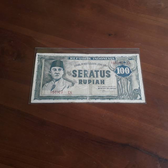 Uang kuno 100 rupiah soekarno orida asli
