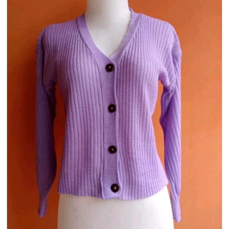 Aira Regin Cardigan Rajut - Crop Cardy kekinian - Cardigan Rajut model terbaru - Cardigan Rajut kekinian - Cardigan Rajut Terkini - Sweater Rajut Cardigan Premium -  Cardigan Rajut Kancing Batok