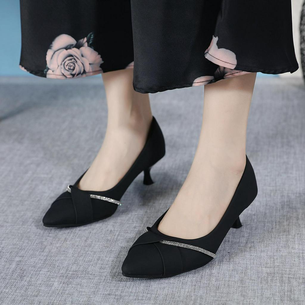 GSW High Heels wanita Import sepatu hak tinggi wanita import sepatu high heels wanita ( A333 )  sepatu hak wanita import Heels kantor wanita sepatu kerja wanita sepatu heels wanita kerja Sepatu hak tinggi wanita import sepatu pesta wanita