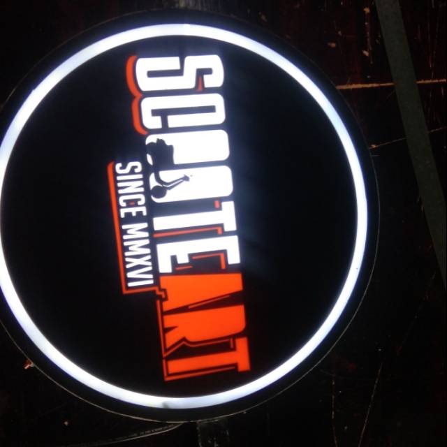 Neon box bulat