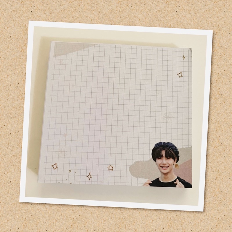 

MEMO PAD JEONGIN STRAYKIDS