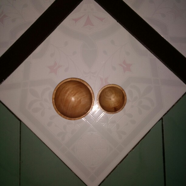 Mangkok Kayu Mahoni D 6cm-8cm