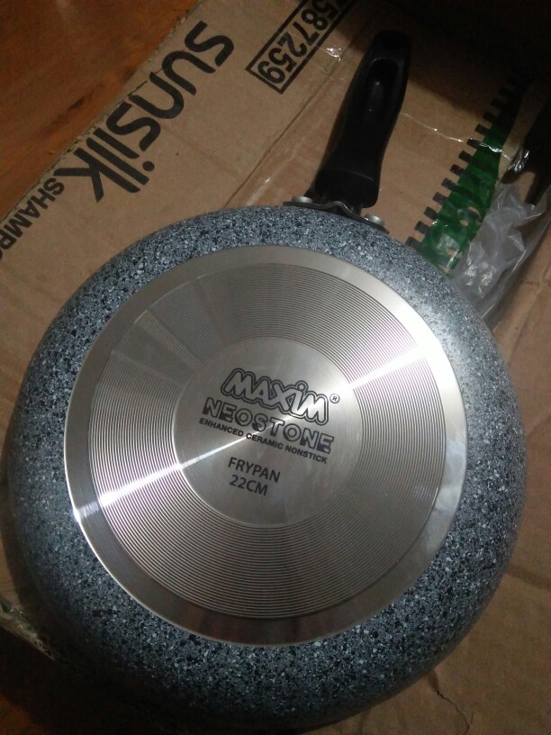 Maxim Frying Pan Keramik Tanpa Minyak 22cm | Wajan Anti Gores | Penggorengan Anti Lengket | Teplon