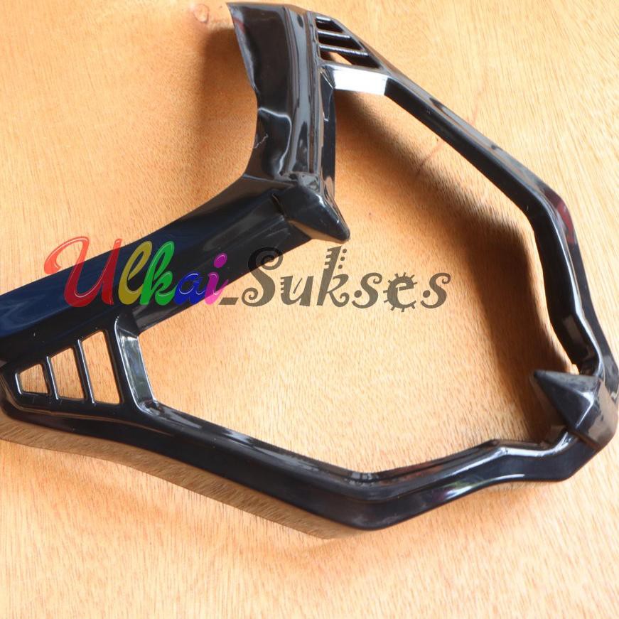Variasi Aksesoris Lis Lampu Depan Vixion Old New Nvl / Lis Cover Headlamp Batok Murah Terlaris