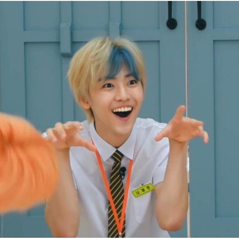 

HAPPY BIRTHDAY ARKANA