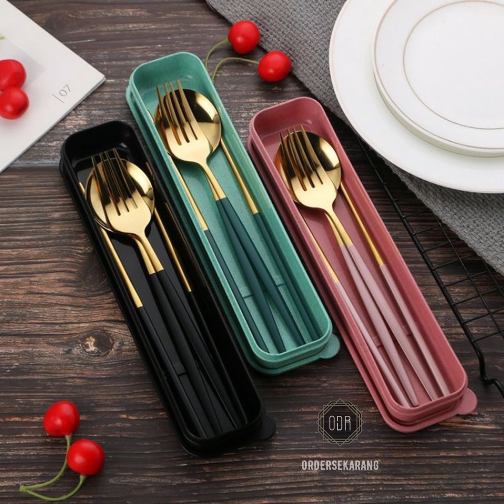 SENDOK GARPU SUMPIT KOREA SET FOOD STAINLESS STEEL TEBAL FOOD GRADE BOX ALAT MAKAN CUSTOM GRAFIR LASER TULISAN NAMA LOGO BRAND MERK KOMUNITAS PERUSAHAAN HADIAH KADO GIFT HAMPERS SOUVENIR PERNIKAHAN TUNANGAN WEDDING ENGAGEMENT