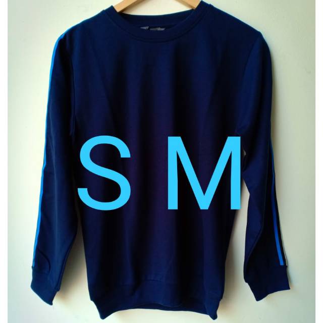 Sweater Pria Details