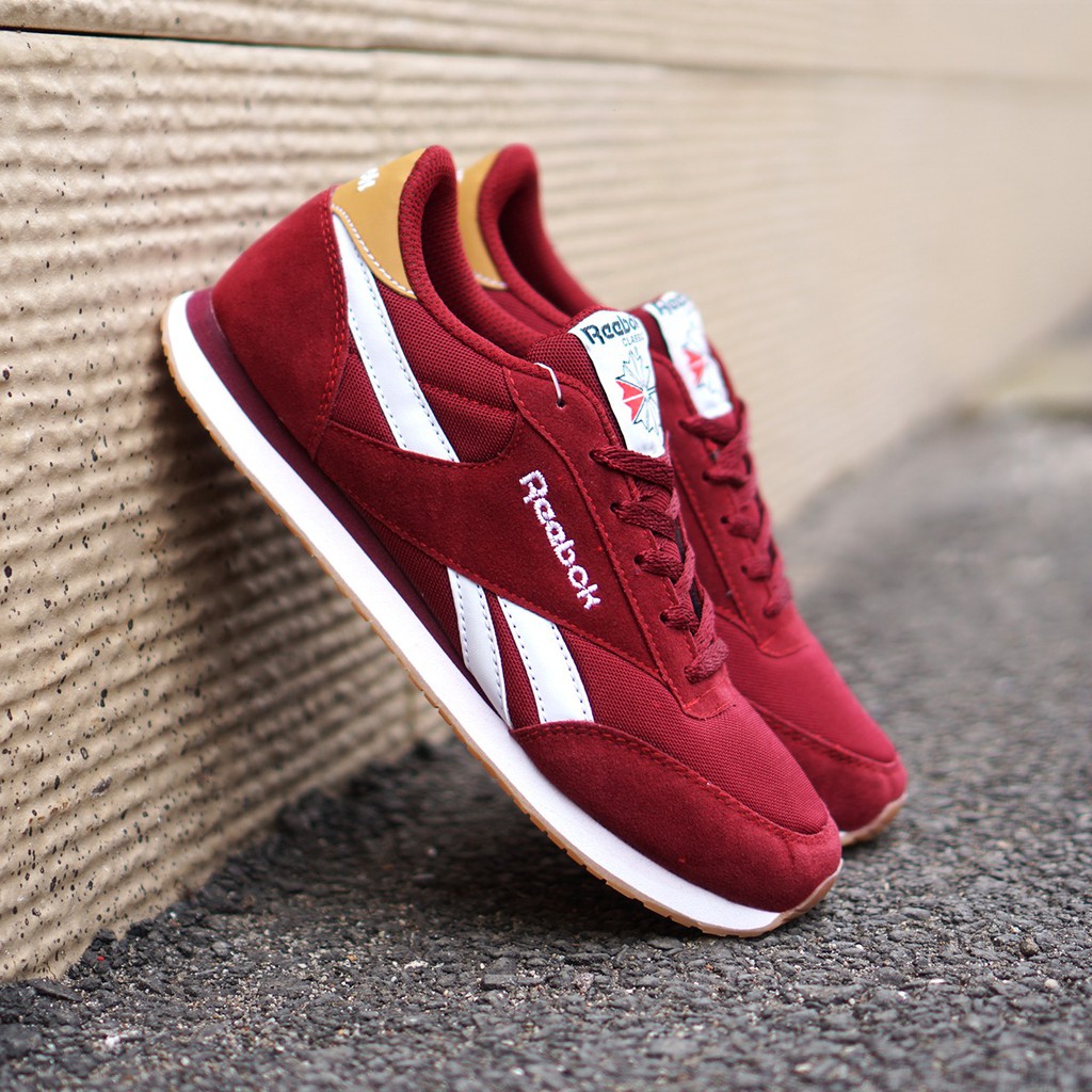 SEPATU YANG  LAGI  HITS PROMO REEBOK CLASSIC NEW 2021  