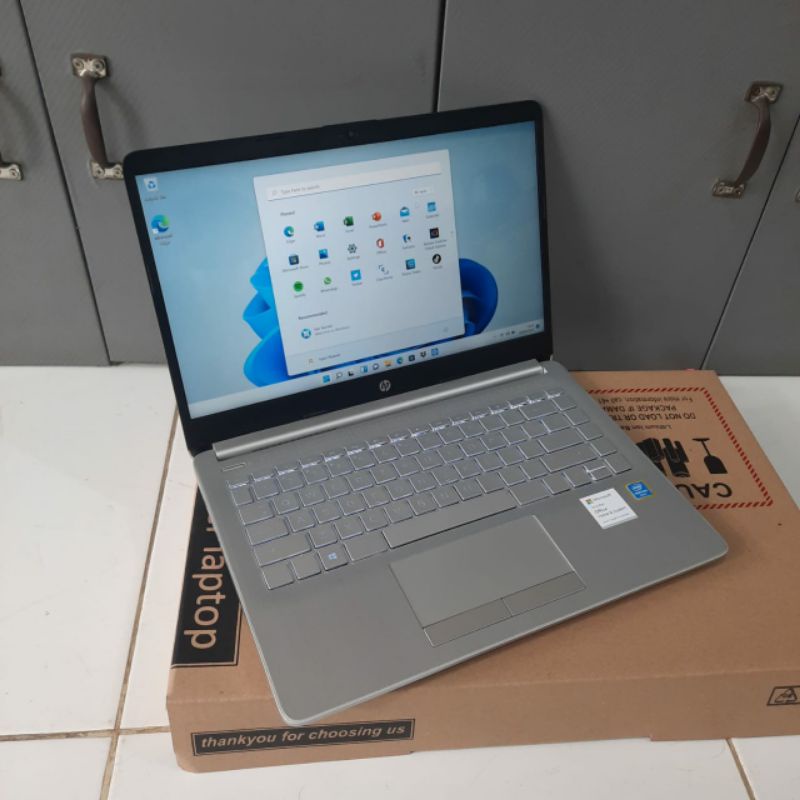 Laptop Hp 14s-cf2508TU Intel Pentium Gold - 6405U Ram 8Gb SSD 512GB Layar FHD IPS Keyboard Backlight