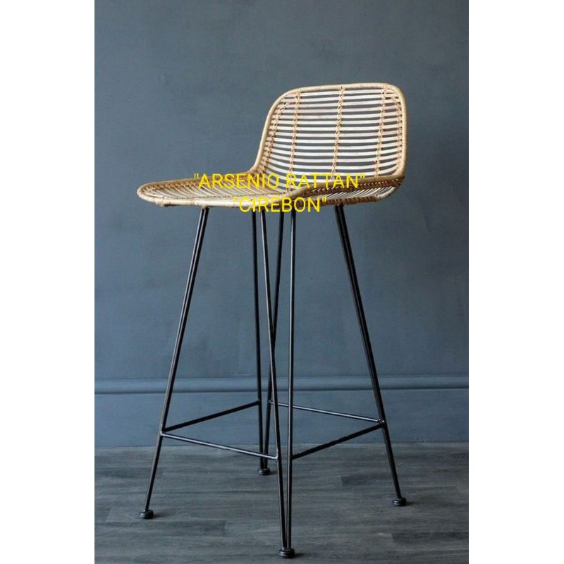 Kursi Barstool Rotan Alam Rangka Besi Kwalitas Export