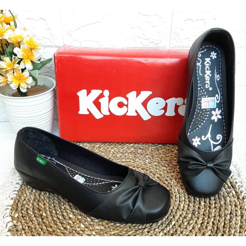 kickers cewek pantofel