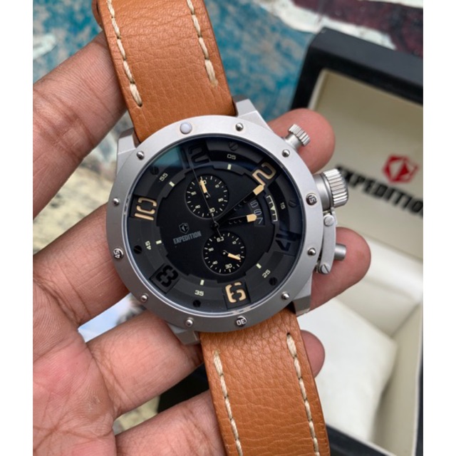 Jam Tangan Pria Expedition E 6381 M Silver Black Leather Brown Stainlees Original
