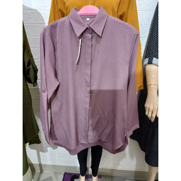 kemeja ungu muda