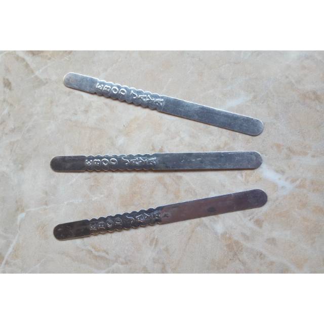 Klem tebok EBOD JAYA untuk pengait tebok pada sangkar burung love bird