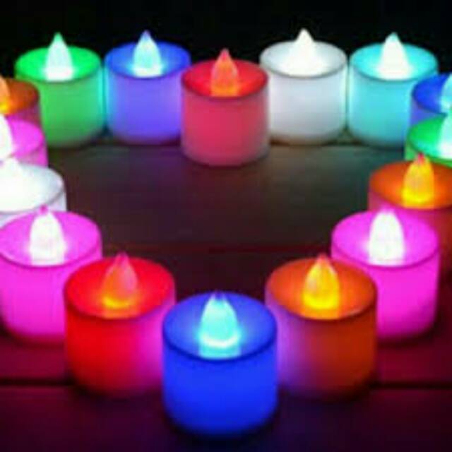 Lilin elektrik berubah warna