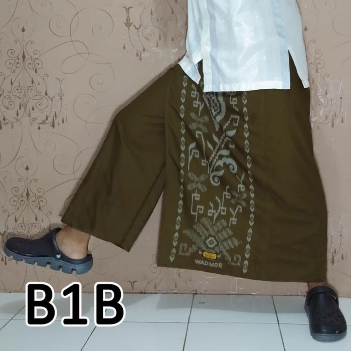 sarung-celana- sarung celana dewasa wadimor bali celana sarung batik original wadimor - bib lumut