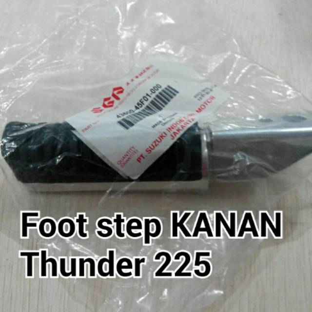 Foot step Belakang Thunder 125 sebelah KANAN