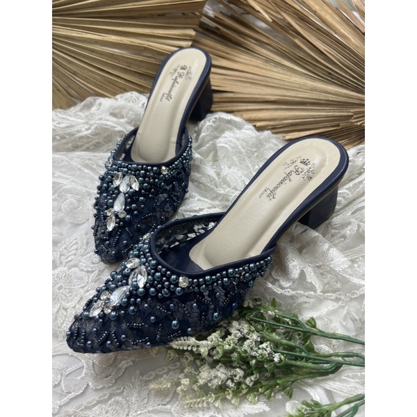 sepatu wedding wanita angela navy tinggi 5cm tahu