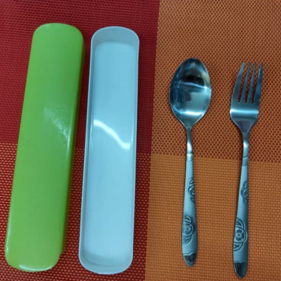 EM Kotak  Sendok Travel Set 2 in 1 cutlery box