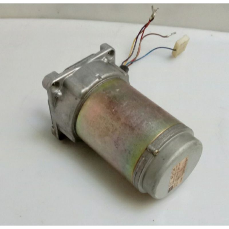 Dc Gearred Motor 20V 1.5A 180 Turn Generator Motor DGM-311-2AA5