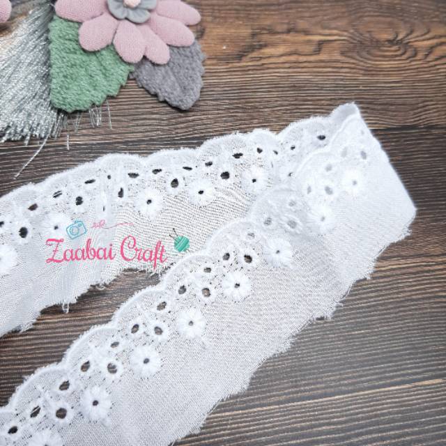 RENDA KATUN PUTIH BORDIR BUNGA 909278
