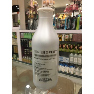 Loreal Gri Ve Beyaz Saclar Icin Silver Mor Sampuan 100ml