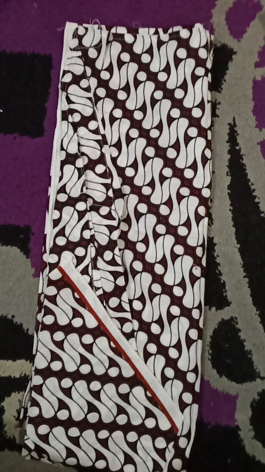 Sembong Motiv Parang Polos