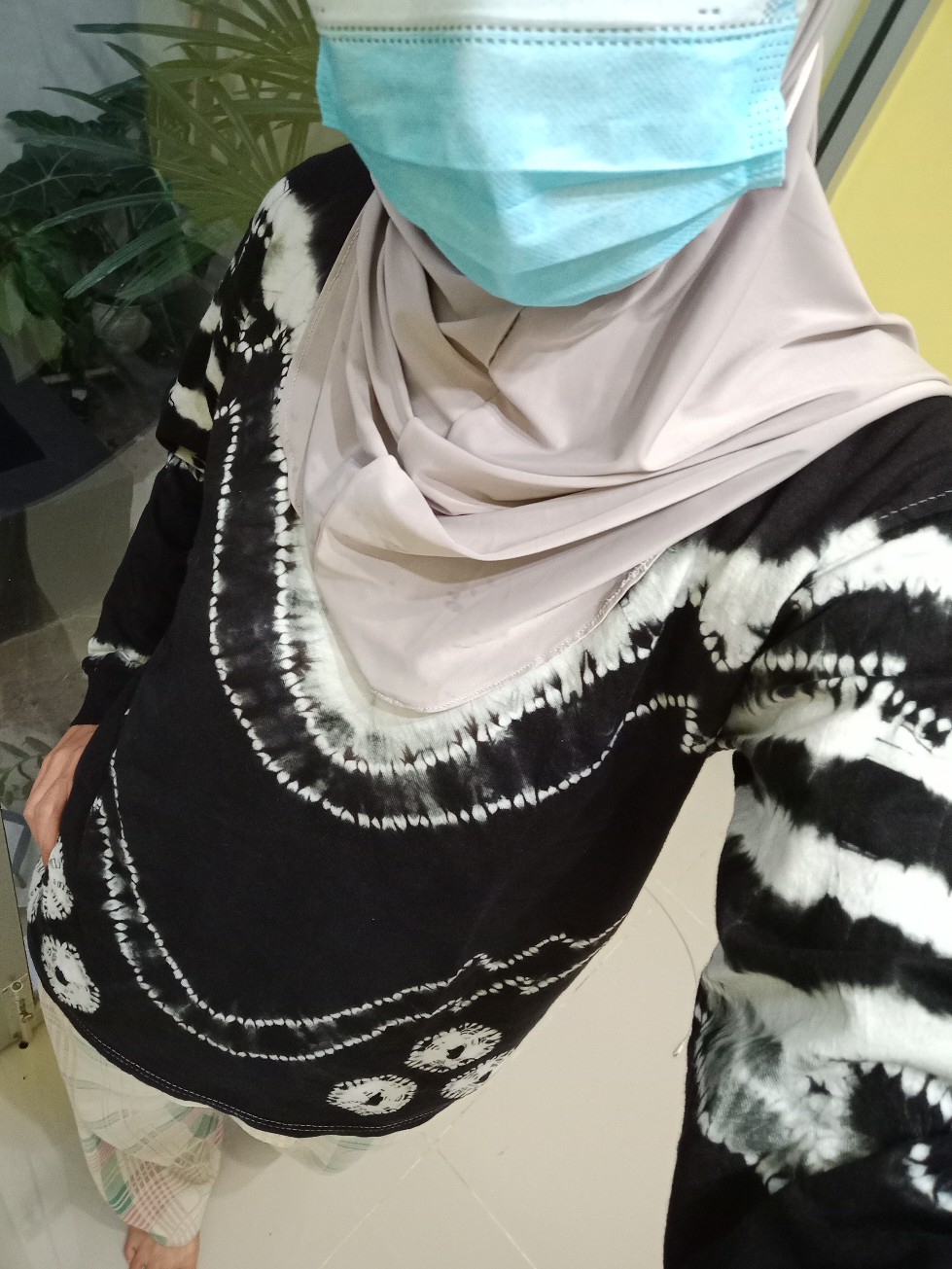 Baju Sasirangan / Sasirangan Banjarmasin / Kaos  Olahraga Cewek / Kaos Olahraga Pria / Kaos Etnik