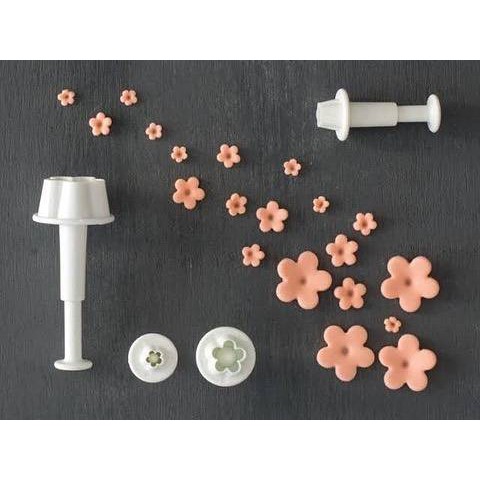 

PL001 Blossom Plunger fondant cutter cookies clay