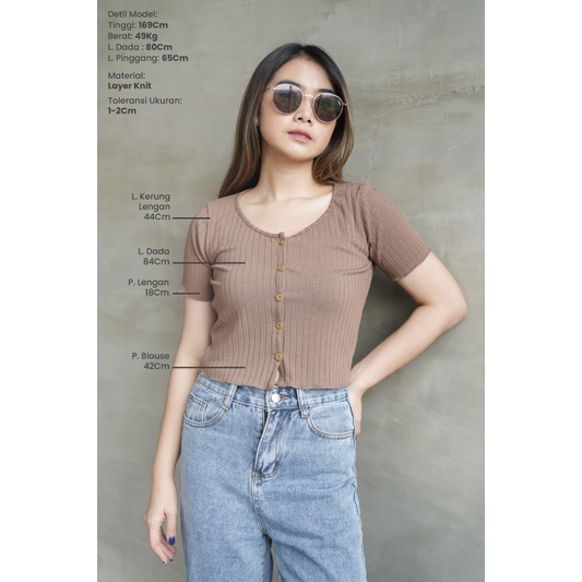 Amarilis Knit Crop Top Atasan Wanita Blouse