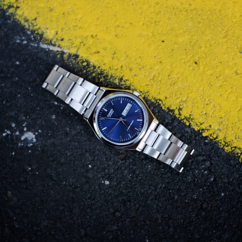 Jam Tangan Casio MTP-1240D-2A "Blue Silver"