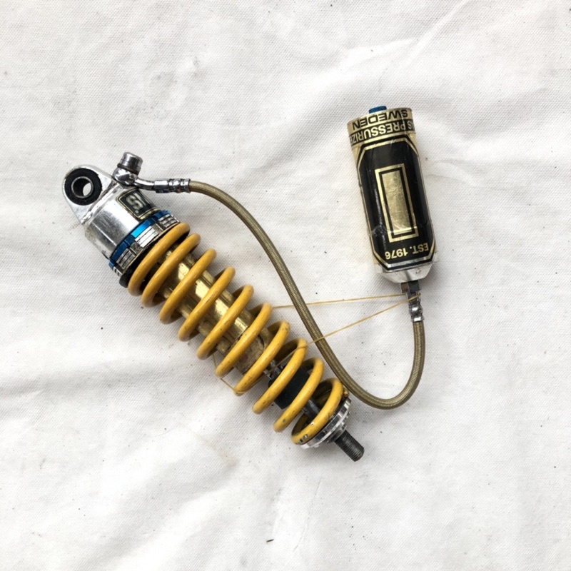 shock depan Ohlins custom tabung pisah Vespa matic sprint primavera Lx dan s