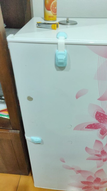 Sabuk Pengunci Pintu Lemari / Kulkas Dgn Model Dapat Disesuaikan Kode 1441