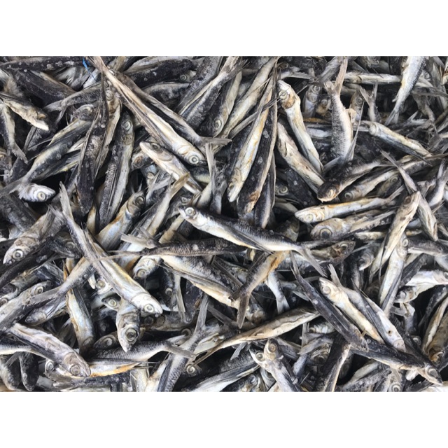 

Ikan asin tuing-tuing mandar (ikan terbang)